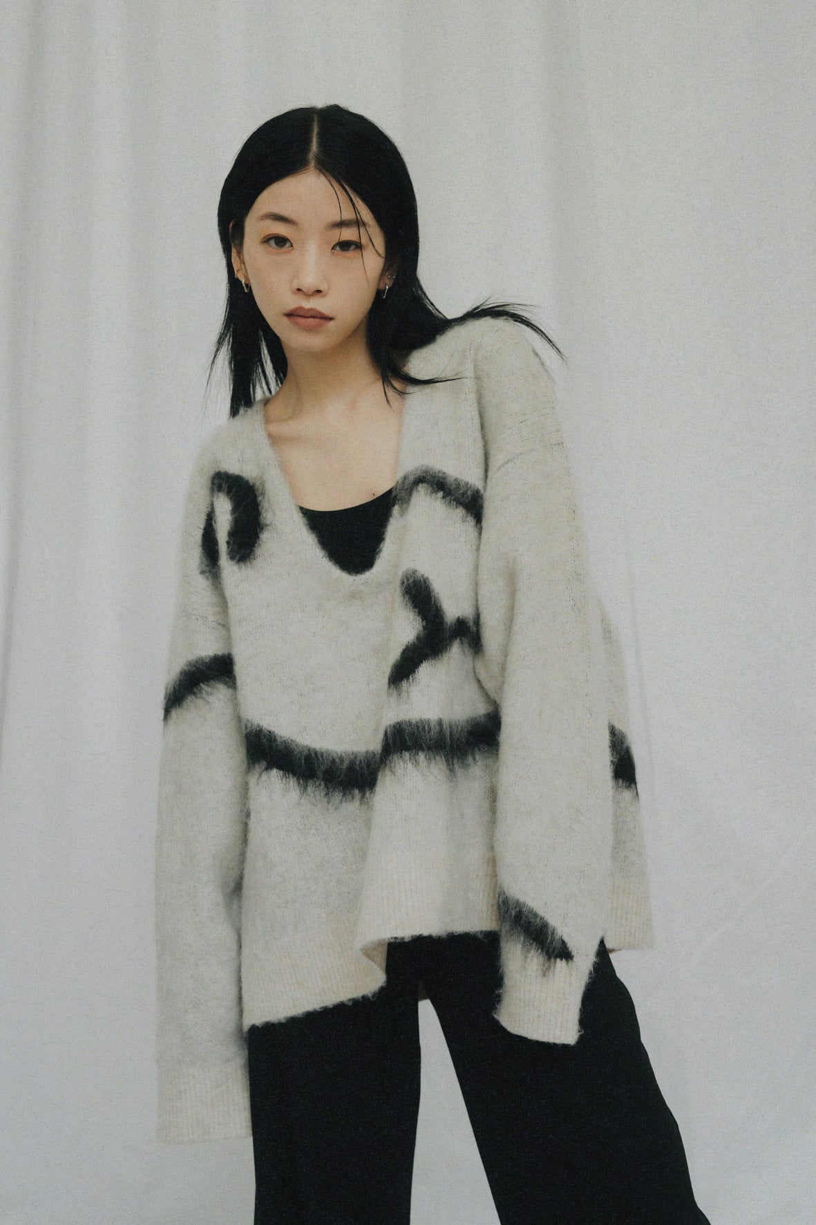 kotoka izumi┊Uneck knit pullover(black)